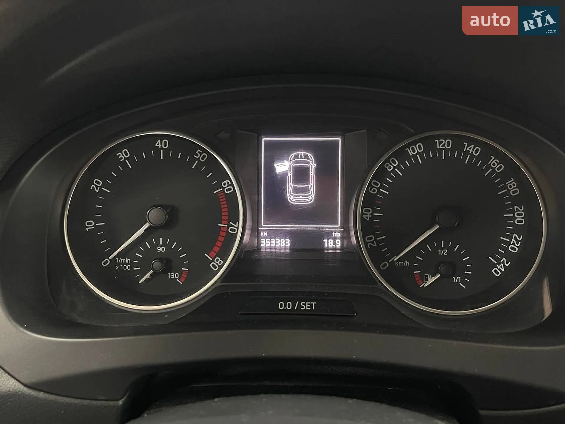 2015 Skoda Rapid - мініатюра 28