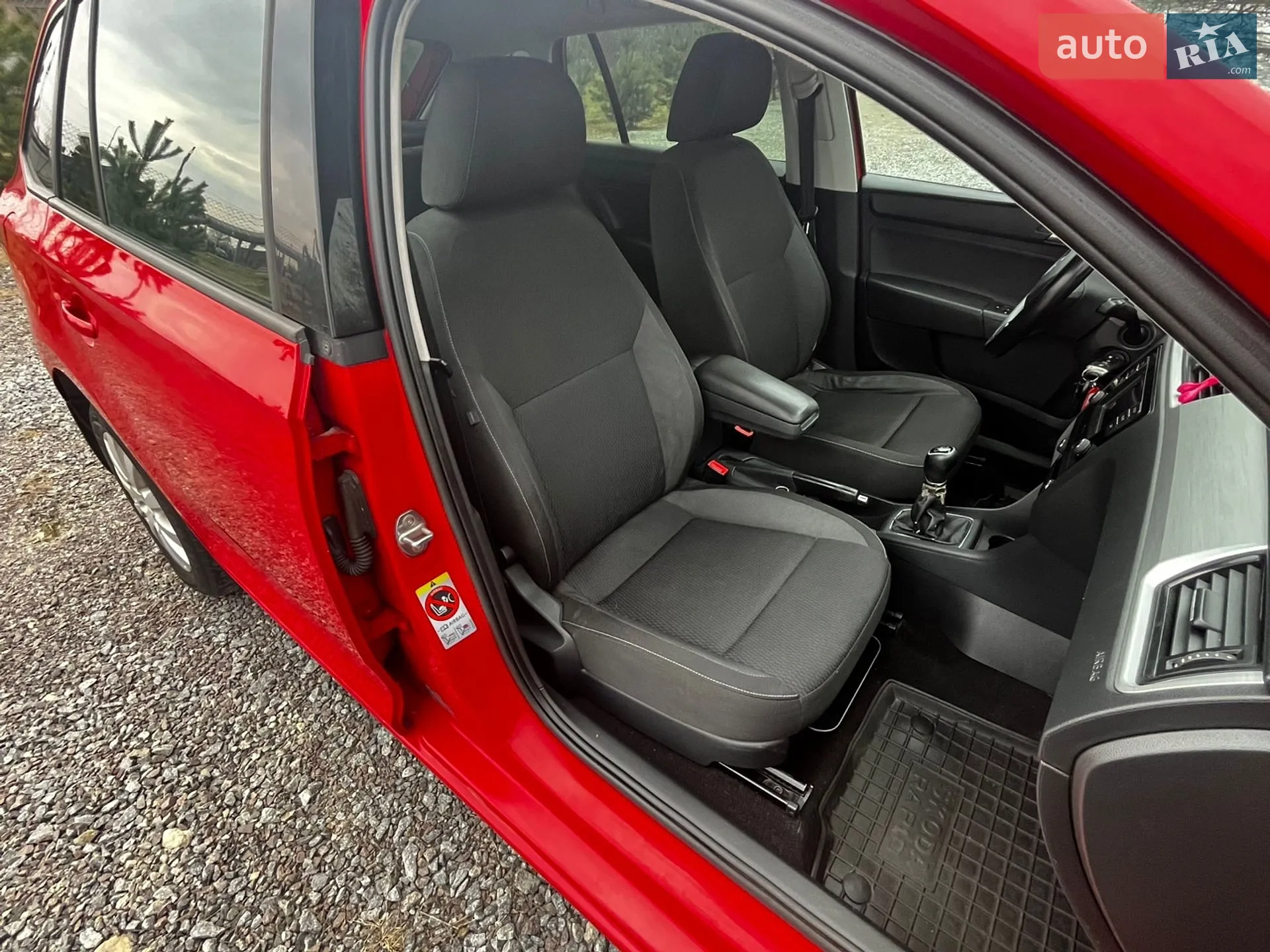2015 Skoda Rapid - мініатюра 13