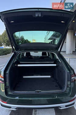 Универсал Skoda Superb Scout 2019 в 