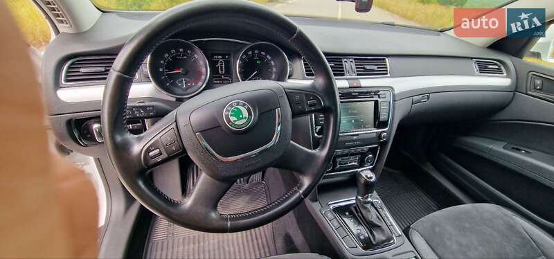 Універсал Skoda Superb Scout 2012 в Тернополі