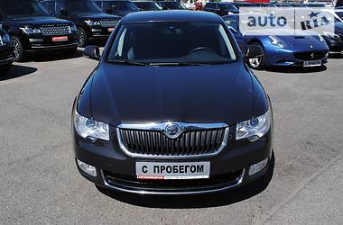 Седан Skoda Superb 2011 в Киеве