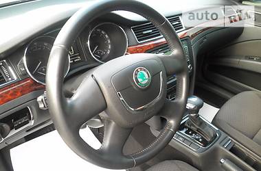 Седан Skoda Superb 2012 в 