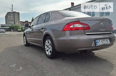 Седан Skoda Superb 2013 в Коломые