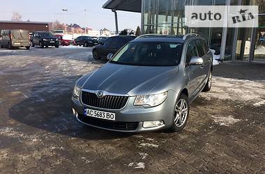 Универсал Skoda Superb 2010 в Луцке