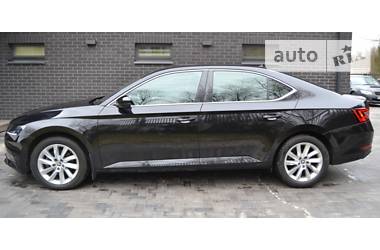 Седан Skoda Superb 2016 в Киеве