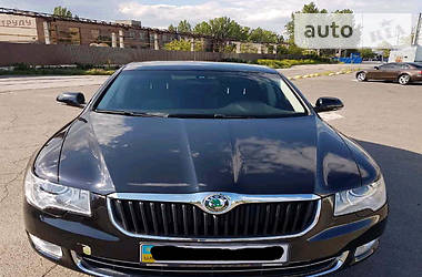 Другие легковые Skoda Superb 2009 в Киеве