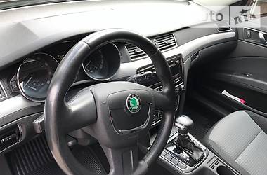 Седан Skoda Superb 2010 в Харькове