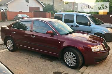 Седан Skoda Superb 2004 в Ивано-Франковске