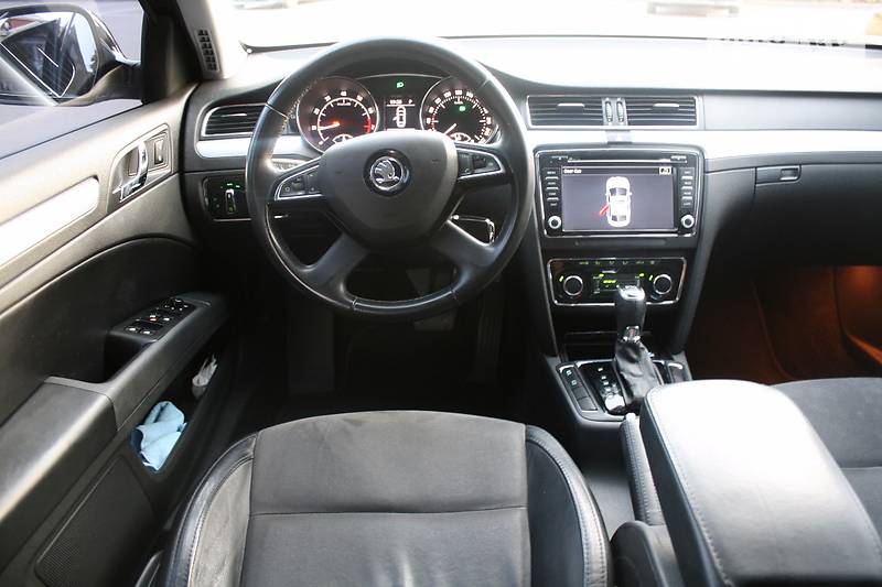 Лифтбек Skoda Superb 2013 в Каменском