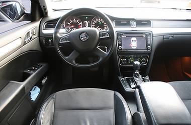 Лифтбек Skoda Superb 2013 в 