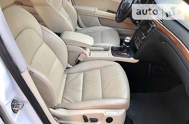 Седан Skoda Superb 2010 в Днепре