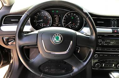 Седан Skoda Superb 2012 в Дніпрі