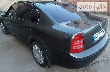 Седан Skoda Superb 2003 в Харькове