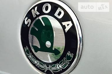 Седан Skoda Superb 2007 в Днепре