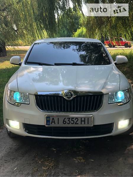 Седан Skoda Superb 2009 в Компанеевке