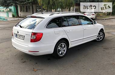 Универсал Skoda Superb 2010 в Тернополе