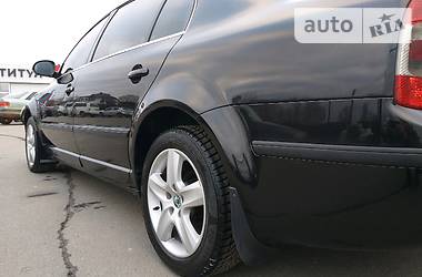 Седан Skoda Superb 2007 в Хмельницком