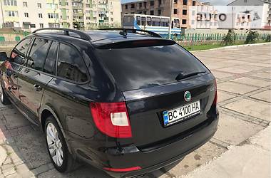 Универсал Skoda Superb 2013 в Самборе