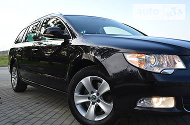 Универсал Skoda Superb 2013 в Дрогобыче