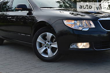 Универсал Skoda Superb 2013 в Дрогобыче