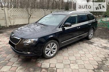 Универсал Skoda Superb 2014 в Покровске