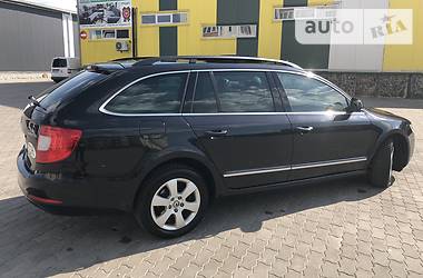 Универсал Skoda Superb 2010 в Стрые