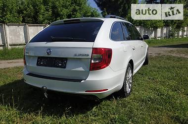 Универсал Skoda Superb 2015 в Бердичеве