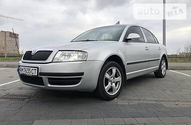 Седан Skoda Superb 2006 в Львове