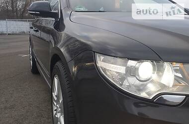 Універсал Skoda Superb 2010 в Сарнах