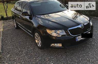 Універсал Skoda Superb 2013 в Іршаві