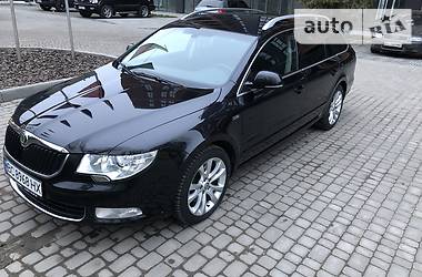 Універсал Skoda Superb 2011 в 