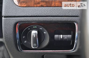 Седан Skoda Superb 2010 в 