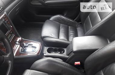 Седан Skoda Superb 2005 в 