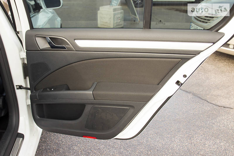 Седан Skoda Superb 2012 в Запоріжжі