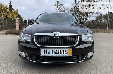 Універсал Skoda Superb 2011 в 
