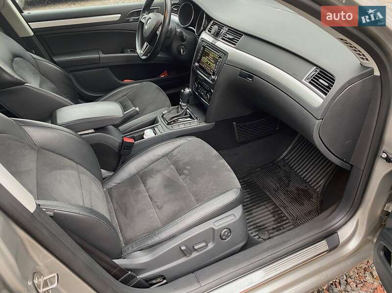 Універсал Skoda Superb 2013 в Києві