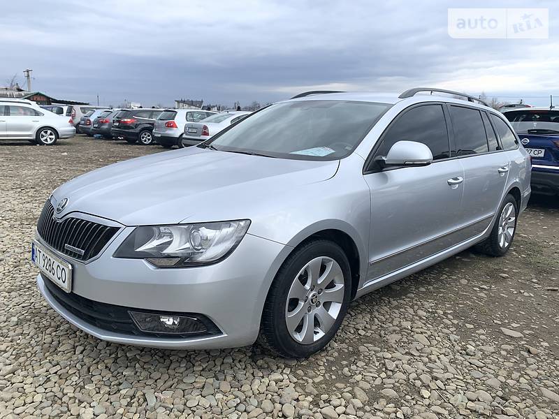 Универсал Skoda Superb 2013 в Ивано-Франковске