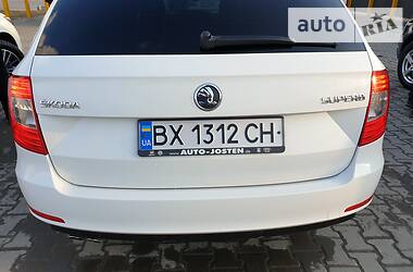 Універсал Skoda Superb 2014 в 