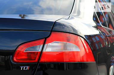 Седан Skoda Superb 2010 в 