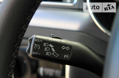Седан Skoda Superb 2010 в 
