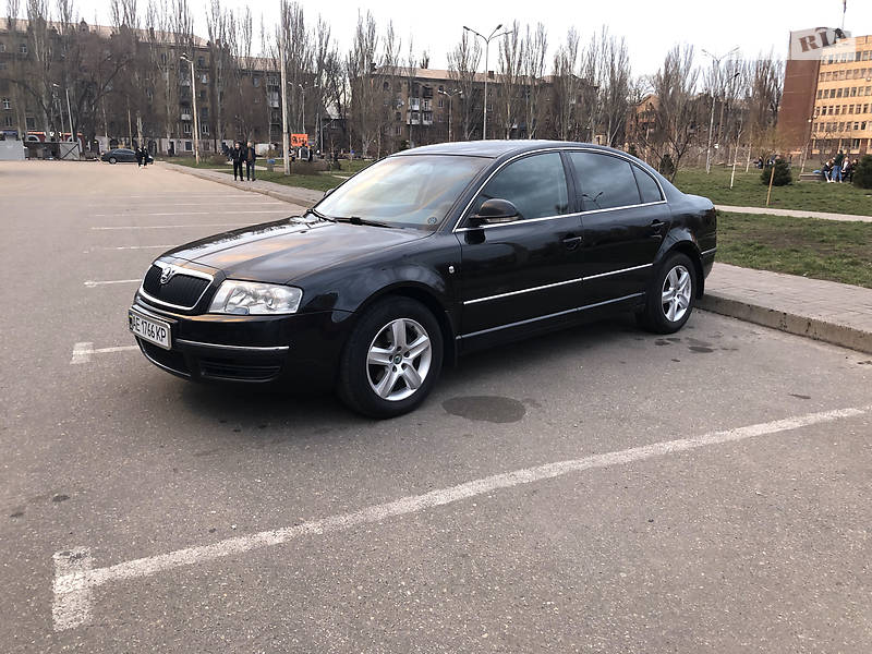Седан Skoda Superb 2008 в Кривому Розі