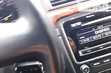 Седан Skoda Superb 2012 в 