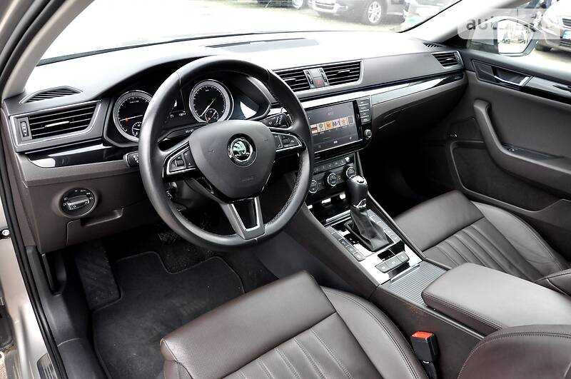 Седан Skoda Superb 2017 в Львові фото 43 Седан Skoda Superb 2017 в Львові