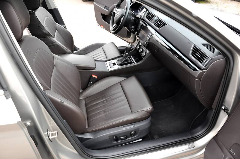 Седан Skoda Superb 2017 в Львові фото 63 Седан Skoda Superb 2017 в Львові