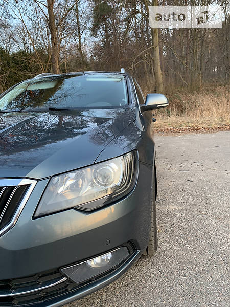 Універсал Skoda Superb 2013 в Львові
