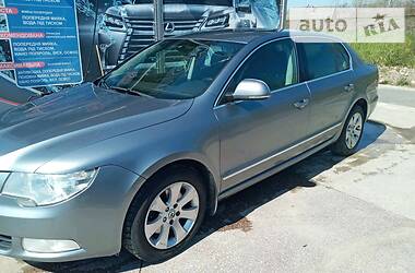 Седан Skoda Superb 2010 в Тячеве