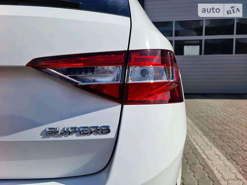 Універсал Skoda Superb 2016 в Мукачевому
