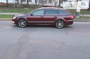 Універсал Skoda Superb 2011 в 