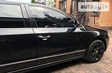 Седан Skoda Superb 2010 в Кривом Роге