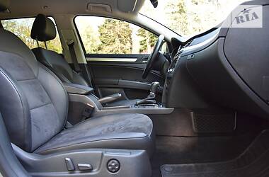 Універсал Skoda Superb 2015 в 